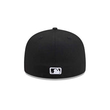 Load image into Gallery viewer, New York Yankees New Era MLB 59FIFTY 5950 Fitted Cap Hat Black Crown/Visor Black/White Logo Gray UV