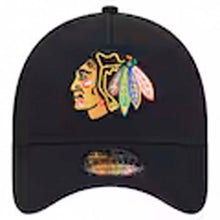 Load image into Gallery viewer, Chicago Blackhawks New Era NHL 9FORTY 940 Adjustable A-Frame Cap Hat Black Crown/Visor Team Color Logo