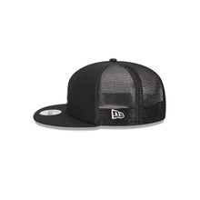 Load image into Gallery viewer, (Youth) Los Angeles Dodgers New Era MLB 9FIFTY 950 Snapback Kid Trucker/Mesh Cap Hat Black Crown/Visor White Logo