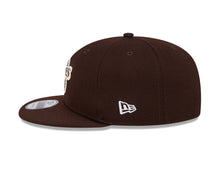 Load image into Gallery viewer, San Diego Padres New Era MLB 9FIFTY 950 Snapback Cap Hat Brown Crown/Visor Brown/Yellow Baseball Club Logo (2025 Clubhouse)