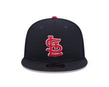 Load image into Gallery viewer, St. Louis Cardinals New Era MLB 9FIFTY 950 Snapback Cap Hat Navy Blue Crown/Visor Team Color Logo