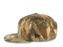 Load image into Gallery viewer, San Diego Padres New Era MLB 9FIFTY 950 Snapback Cap Hat Real Tree Edge Camo Crown/Visor White/Black Logo 1998 World Series Side Patch
