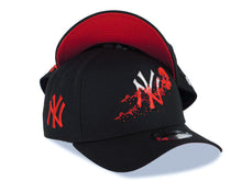 Load image into Gallery viewer, New York Yankees New Era MLB 9FORTY 940 Adjustable A-Frame Cap Hat Black Crown/Visor White/Red Logo With Dotted Flower Red UV