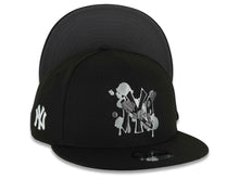 Load image into Gallery viewer, (Capland Exclusive) New York Yankees New Era MLB 9FIFTY 950 Snapback Black Cap Hat Black/White/Gray Splatter Logo