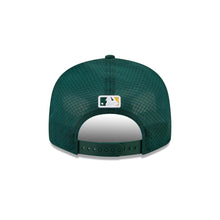Load image into Gallery viewer, Oakland A's Athletics New Era MLB 9FIFTY 950 Snapback Trucker/Mesh Cap Hat Green Crown/Visor Green/White Logo Green UV (2026 Batting Practice)