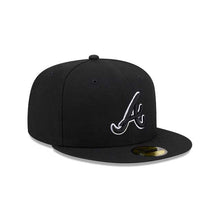 Load image into Gallery viewer, Atlanta Braves New Era MLB 59FIFTY 5950 Fitted Cap Hat Black Crown/Visor Black/White Logo Gray UV