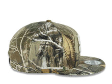 Load image into Gallery viewer, San Diego Padres New Era MLB 9FIFTY 950 Snapback Cap Hat Real Tree Edge Camo Crown/Visor Glow White Logo Gray UV