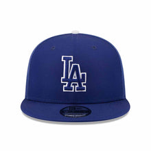 Load image into Gallery viewer, Los Angeles Dodgers New Era MLB 9FIFTY 950 Snapback Trucker/Mesh Cap Hat Royal Blue Crown/Visor Royal Blue/White Logo (2026 Batting Practice)