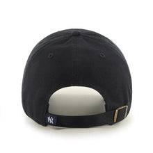 Load image into Gallery viewer, New York Yankees '47 Brand MLB Clean Up Adjustable Cap Hat Black Crown/Visor White Logo