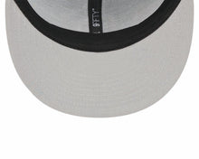 Load image into Gallery viewer, San Diego Padres New Era MLB 9FIFTY 950 Snapback Mesh Trucker Cap Hat Black Crown/Visor White Logo