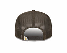 Load image into Gallery viewer, San Diego Padres New Era MLB 9FIFTY 950 Snapback Mesh Trucker Cap Hat Brown Crown/Visor Yellow/Orange Logo