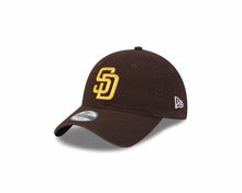 Load image into Gallery viewer, (Youth) San Diego Padres New Era MLB 9TWENTY 920 Kid Adjustable Cap Hat Brown Crown/Visor Yellow Logo