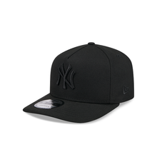 Load image into Gallery viewer, New York Yankees New Era MLB 9FIFTY 950 Snapback A-Frame Cap Hat Black Crown/Visor Black Logo