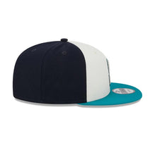 Load image into Gallery viewer, Seattle Mariners New Era MLB 9FIFTY 950 Snapback Cap Hat White/Navy Blue Crown Teal Visor Team Color Logo (2024 Batting Practice)