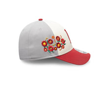 Load image into Gallery viewer, Dominican Republic New Era 9FORTY 940 Adjustable M-Crown Cap Hat Cream/Gray Crown Maroon Visor Maroon/Green Logo Gray UV (Latin Embroidery)