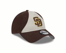 Load image into Gallery viewer, San Diego Padres New Era MLB 9TWENTY 920 Adjustable Cap Hat White/Brown Crown Brown Visor Brown/Yellow Logo (2024 Batting Practice)