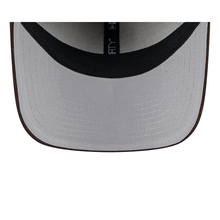 Load image into Gallery viewer, San Diego Padres New Era MLB 39THIRTY 3930 Flexfit Cap Hat White/Brown Crown Brown Visor Brown/Yellow Logo (2024 Batting Practice)
