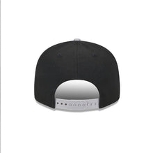 Load image into Gallery viewer, Los Angeles Kings New Era NHL 9FIFTY 950 Snapback Cap Hat Black Crown Gray Visor Team Color Logo
