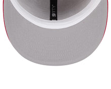 Load image into Gallery viewer, Detroit Red Wings New Era NHL 59FIFTY 5950 Fitted Cap Hat Khaki Crown Red Visor Team Color Logo