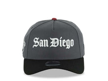 Load image into Gallery viewer, San Diego Padres New Era MLB 59FIFTY 5950 Fitted Cap Hat Dark Gray Crown Black Visor White Script/Text Logo 1998 World Series Side Patch Gray UV