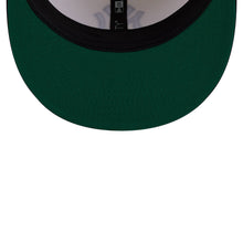 Load image into Gallery viewer, New York Yankees New Era MLB 9FIFTY 950 Snapback Cap Hat Cream Crown Navy Blue Visor Navy Blue Logo Localized Map Side Patch