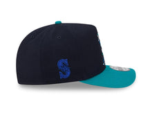 Load image into Gallery viewer, Seattle Mariners New Era MLB 9FORTY 940 A-Frame Snapback Cap Hat Navy Blue Crown Teal Visor Team Color Logo With Raining Cartoon
