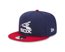 Load image into Gallery viewer, Chicago White Sox New Era MLB 9FIFTY 950 Snapback Cap Hat Navy Blue Crown Red Visor White Logo