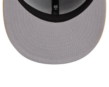 Load image into Gallery viewer, New York Yankees New Era MLB 9FIFTY 950 Snapback Cap Hat Navy Blue Crown Light Brown Visor White/Light Brown Logo