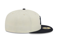 Load image into Gallery viewer, New York Yankees New Era MLB 59FIFTY 5950 Fitted Cap Hat Chrome White Crown Navy Blue Visor Navy Blue Logo Gray UV