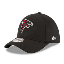 Load image into Gallery viewer, Atlanta Falcons New Era NFL 39THIRTY 3930 Flexfit Cap HatTech Black Crown/Visor Team Color Logo (2016 Sideline)