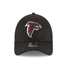 Load image into Gallery viewer, Atlanta Falcons New Era NFL 39THIRTY 3930 Flexfit Cap HatTech Black Crown/Visor Team Color Logo (2016 Sideline)