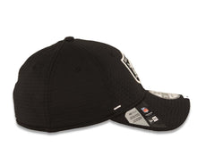 Load image into Gallery viewer, Oakland Raiders New Era NFL 39THIRTY 3930 Flexfit Shadow Tech Cap Hat Black Crown/Visor Team Color Logo (2018 Training)
