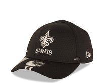 Load image into Gallery viewer, New Orleans Saints New Era NFL 39THIRTY 3930 Flexfit Cap Hat Black Crown/Visor Team Color Logo (2018 Training)