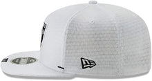 Load image into Gallery viewer, Oakland Raiders New Era NFL 9FIFTY 950 Snapback Cap Hat White Crown/Visor Black/White Logo (2019 Traning)