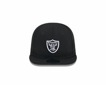 Load image into Gallery viewer, (Infant) Las Vegas Raiders New Era 9FIFTY 950 Snapback Cap Hat Black Crown/Visor Team Color Logo (My 1st First)