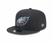 Load image into Gallery viewer, Philadelphia Eagles New Era NFL 9FIFTY 950 Snapback Cap Hat Dark Gray Crown/Visor Team Color Logo Go Birds (2024 Draft)