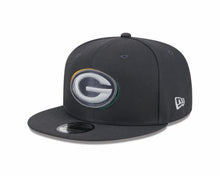 Load image into Gallery viewer, Green Bay Packers New Era NFL 9FIFTY 950 Snapback Cap Hat Dark Gray Crown/Visor Team Color Logo Go Pack Go (2024 Draft)