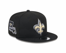 Load image into Gallery viewer, New Orleans Saints New Era NFL 9FIFTY 950 Snapback Cap Hat Black Crown/Visor Team Color Logo State Map (2024 Draft)