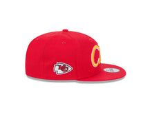 Load image into Gallery viewer, (Youth) Kansas City Chiefs New Era NFL 9FIFTY 950 Snapback Kid Cap Hat Red Crown/Visor Yellow Text/Script Logo