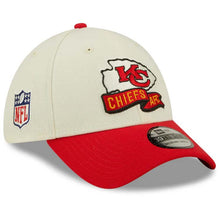 Load image into Gallery viewer, Kansas City Chiefs New Era NFL 39THIRTY 3930 Flexfit 2020 Sideline Cap Hat Cream Crown Red Visor Team Color Logo