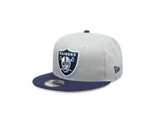 Load image into Gallery viewer, (Youth) Las Vegas Raiders New Era NFL 9FIFTY 950 Kid Snapback Cap Hat Gray Crown Navy Blue Visor Navy Blue/White Logo (2-Tone Color Pack)