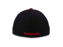 Load image into Gallery viewer, Miami Heat Mitchell & Ness NBA Fitted Cap Hat Black Crown/Visor Red/White Text/Script Logo
