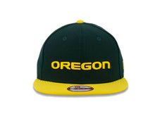Load image into Gallery viewer, Oregon Ducks New Era 9FIFTY 950 Snapback Cap Hat Green Crown Yellow Visor Yellow Text/Script Logo (Bind Back)