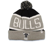 Load image into Gallery viewer, Chicago Bulls '47 Brand NBA Calgary Pom Knit Beanie Black/Gray Crown/Visor Team Color Logo