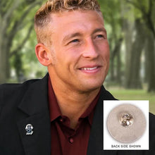 Load image into Gallery viewer, Los Angeles Dodgers WinCraft Collector Enamel Skull Lapel Pin Jewelry Card