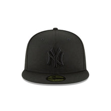 Load image into Gallery viewer, New York Yankees New Era MLB 59FIFTY 5950 Fitted Cap Hat Black Crown/Visor Black Logo