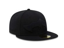 Load image into Gallery viewer, Batzarro New Era 59FIFTY 5950 Fitted Cap Hat Black Crown/Visor Black Logo
