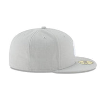 Load image into Gallery viewer, New York Yankees New Era MLB 59FIFTY 5950 Fitted Cap Hat Gray Crown/Visor White Logo