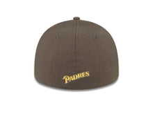 Load image into Gallery viewer, San Diego Padres New Era MLB 39THIRTY 3930 Flexfit Cap Hat Brown Crown/Visor Gold Logo