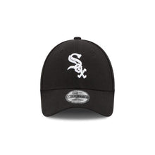 Load image into Gallery viewer, Chicago White Sox New Era MLB 9FORTY 940 Adjustable Cap Hat Black Crown/Visor White Logo